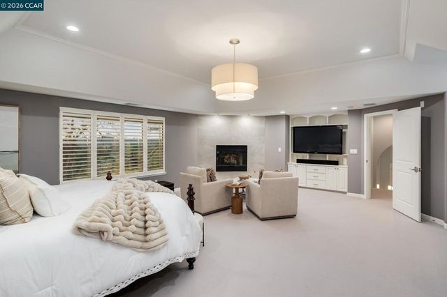 145 145 Sugar Creek Ln, Alamo, CA 94507