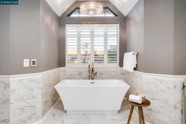 145 145 Sugar Creek Ln, Alamo, CA 94507