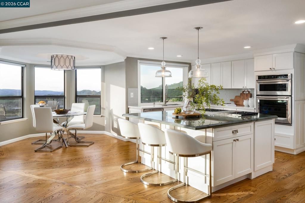 Image 12 of property listing at 145 145 Sugar Creek Ln, Alamo, CA 94507