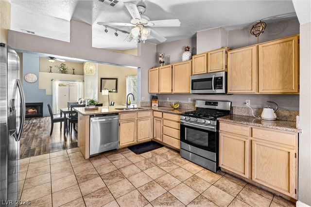 1624 Palmae Way, Las Vegas, NV 89128