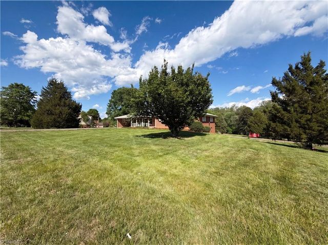 5305 Belews Creek Road, Walkertown, NC 27051