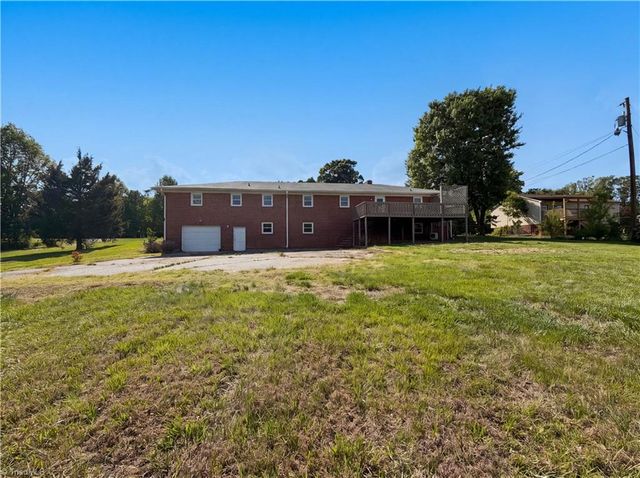 5305 Belews Creek Road, Walkertown, NC 27051