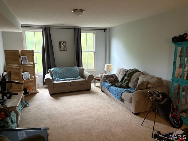 3205 Domain Street 1 & 2, St Charles, MO 63301