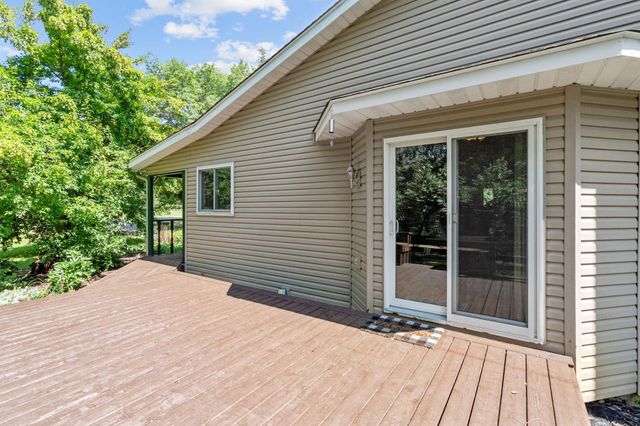 40744 Fenian Way, North Branch, MN 55056