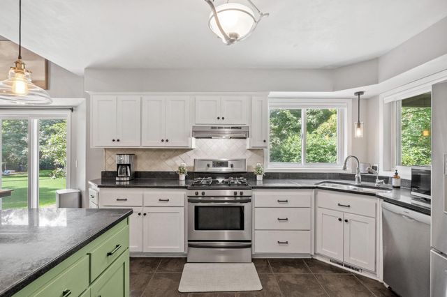 40744 Fenian Way, North Branch, MN 55056