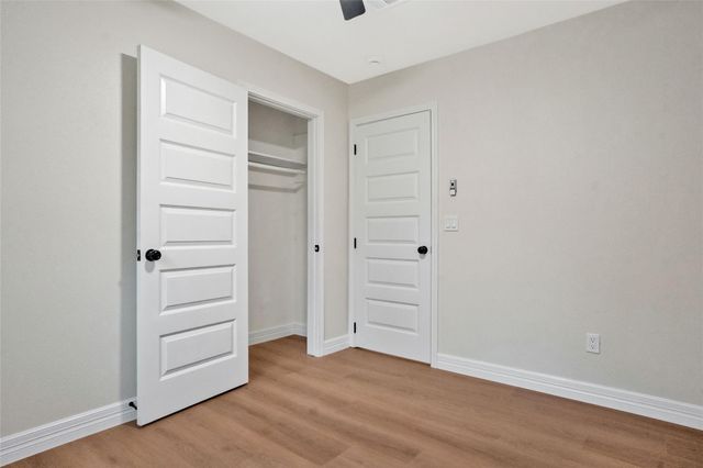 3 Still Corner Place, Spring, TX 77381