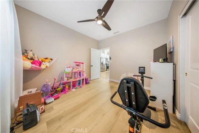 16150 Smoke Tree, Hesperia, CA 92345