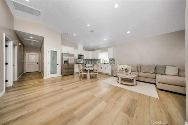 16150 Smoke Tree, Hesperia, CA 92345