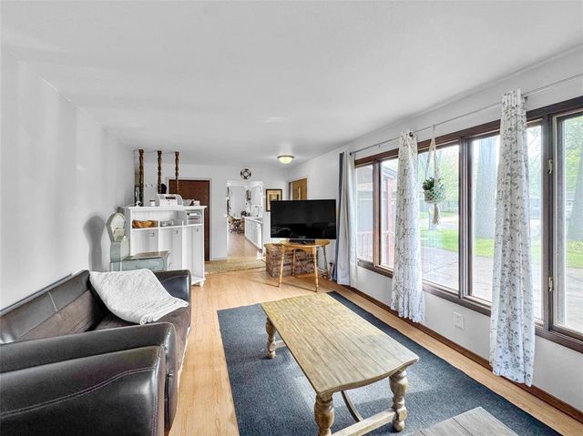 3128 Monroe Street, Eau Claire, WI 54703