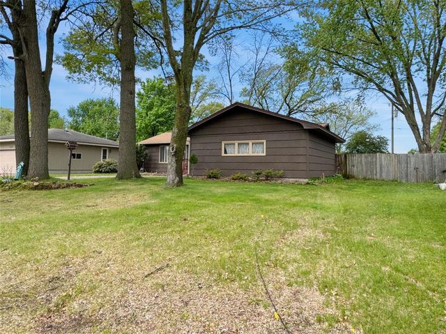 3128 Monroe Street, Eau Claire, WI 54703