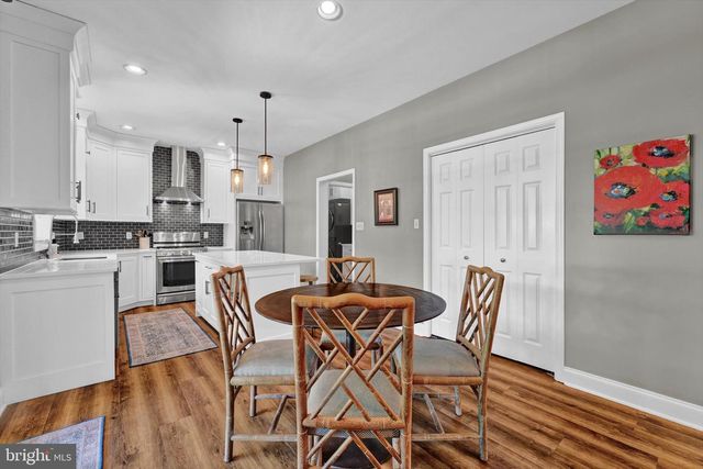 208 SOUTHGATE DR, Lancaster, PA 17602
