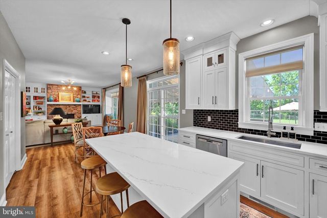 208 SOUTHGATE DR, Lancaster, PA 17602