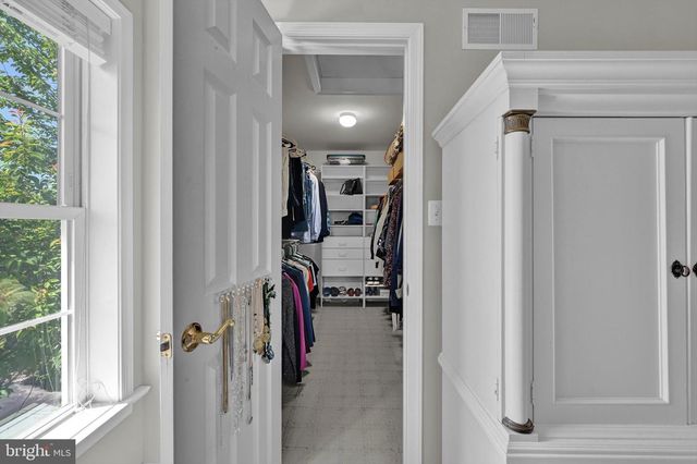 208 SOUTHGATE DR, Lancaster, PA 17602