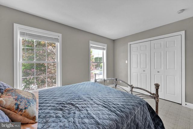 208 SOUTHGATE DR, Lancaster, PA 17602