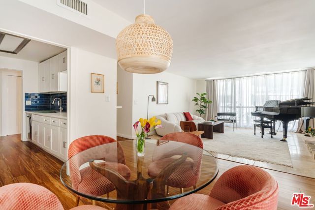 601 E Del Mar Boulevard 204, Pasadena, CA 91101