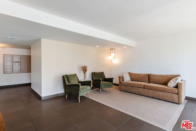 601 E Del Mar Boulevard 204, Pasadena, CA 91101