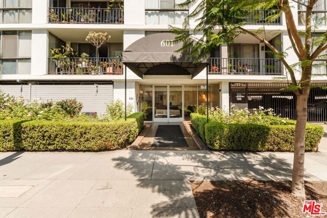 601 E Del Mar Boulevard 204, Pasadena, CA 91101