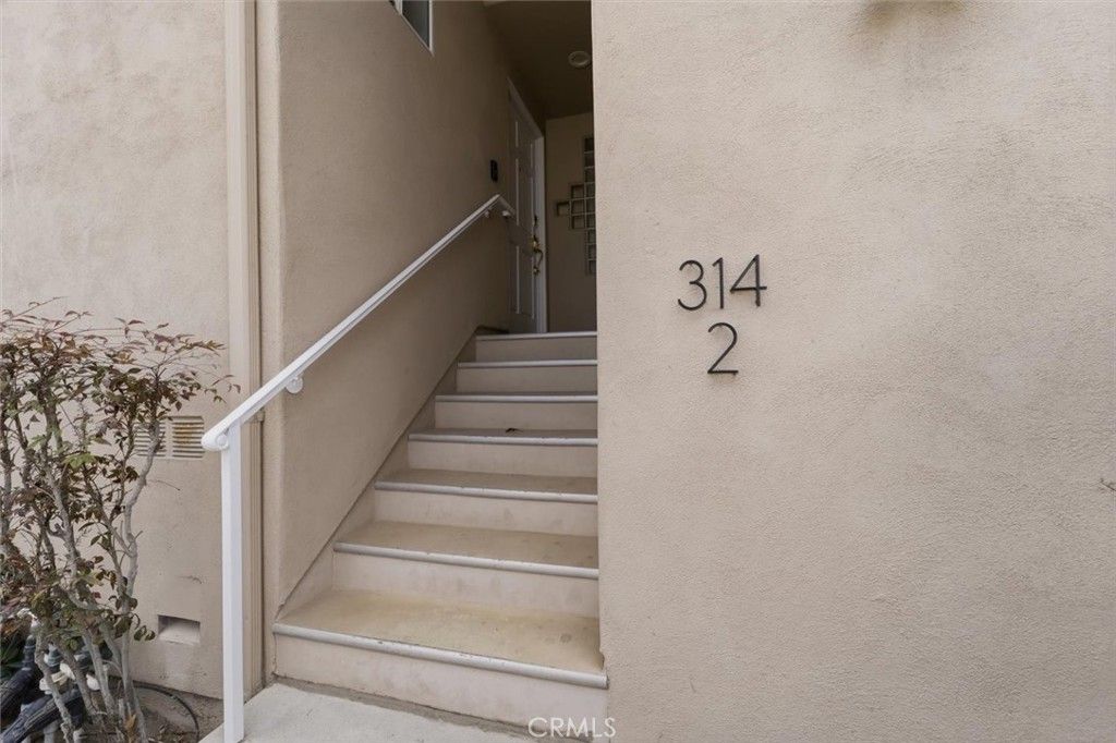 314 Penn Street 2, El Segundo, CA 90245 — photo 2