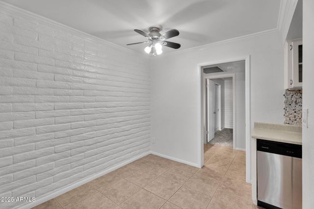 3737 E TURNEY Avenue 120, Phoenix, AZ 85018