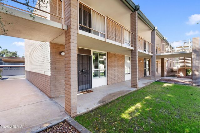 3737 E TURNEY Avenue 120, Phoenix, AZ 85018