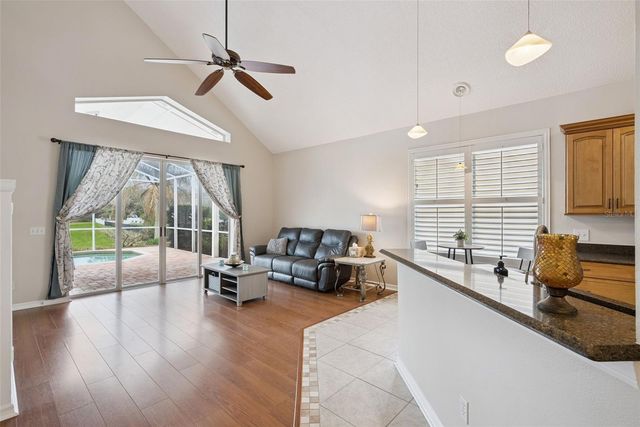 981 N LAKE CLAIRE CIRCLE, Oviedo, FL 32765