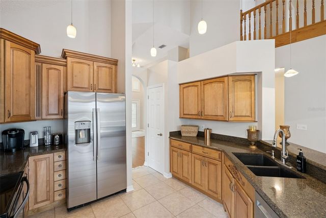 981 N LAKE CLAIRE CIRCLE, Oviedo, FL 32765