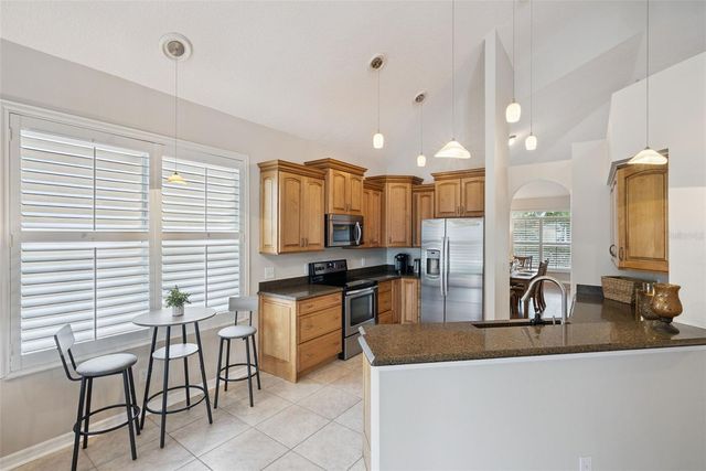 981 N LAKE CLAIRE CIRCLE, Oviedo, FL 32765