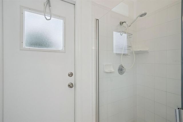 981 N LAKE CLAIRE CIRCLE, Oviedo, FL 32765