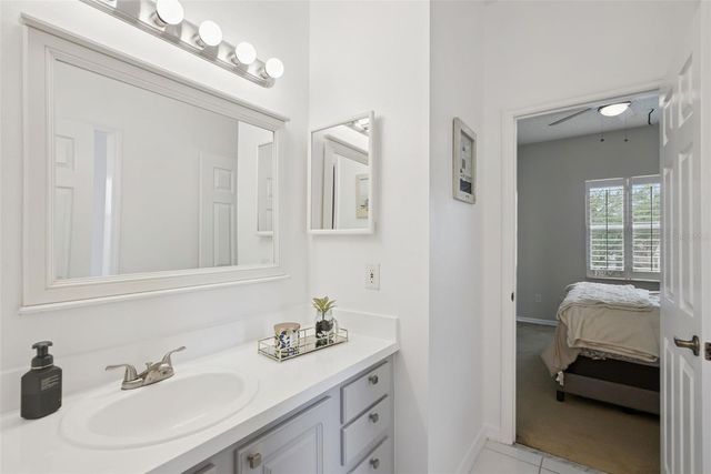 981 N LAKE CLAIRE CIRCLE, Oviedo, FL 32765