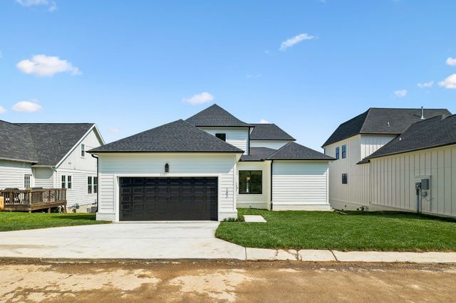 102 Madeleine Way, Kingston Springs, TN 37082