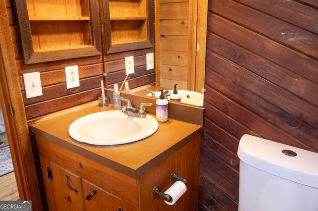 82 Twilight Dell Road, Sautee Nacoochee, GA 30571