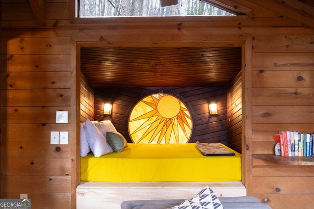 82 Twilight Dell Road, Sautee Nacoochee, GA 30571