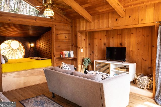 82 Twilight Dell Road, Sautee Nacoochee, GA 30571