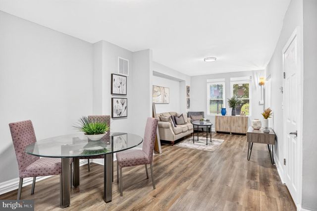 2726 ELLICOTT DRWY, Baltimore, MD 21216