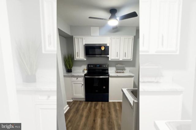 2726 ELLICOTT DRWY, Baltimore, MD 21216