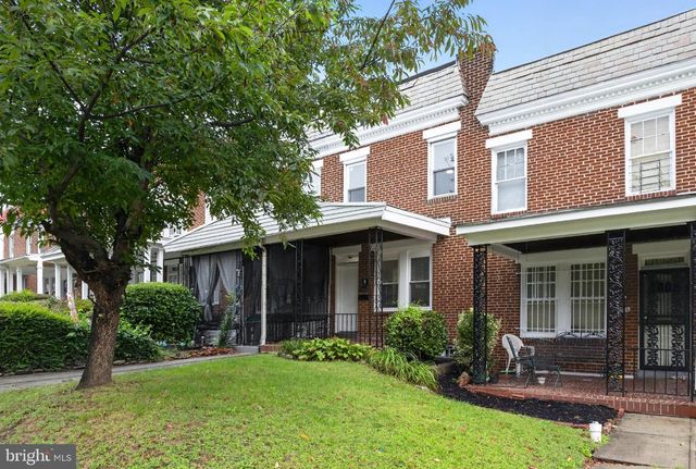 2726 ELLICOTT DRWY, Baltimore, MD 21216