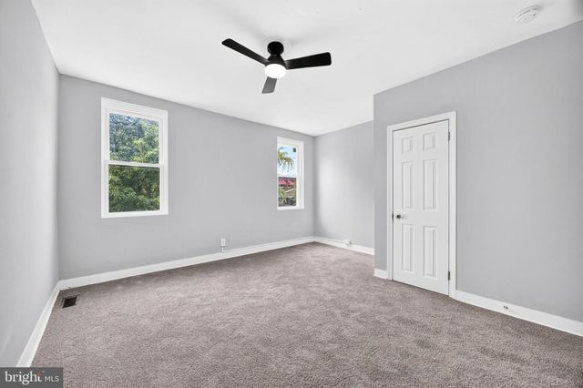 2726 ELLICOTT DRWY, Baltimore, MD 21216