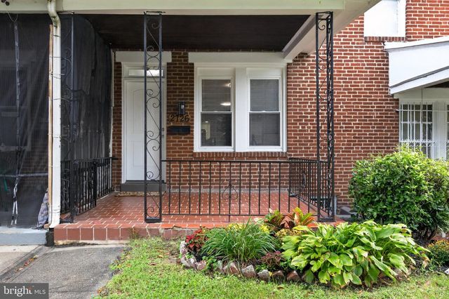 2726 ELLICOTT DRWY, Baltimore, MD 21216