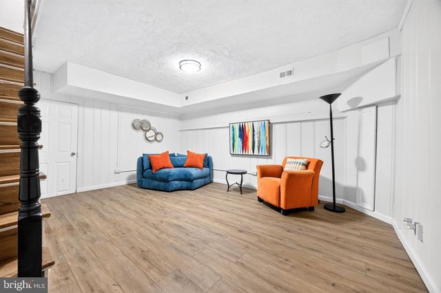 2726 ELLICOTT DRWY, Baltimore, MD 21216