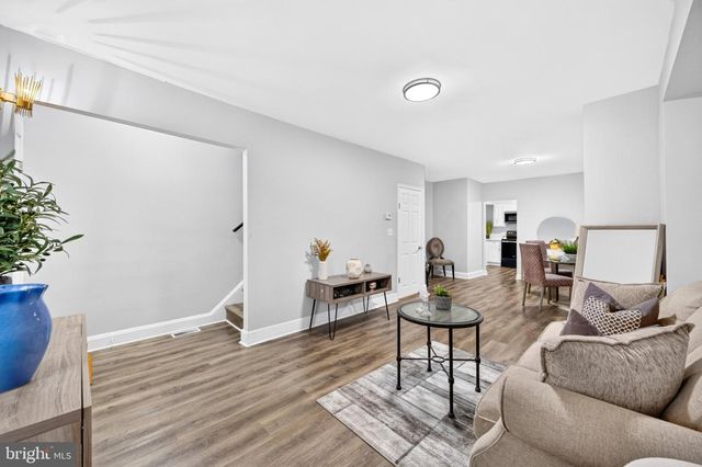 2726 ELLICOTT DRWY, Baltimore, MD 21216