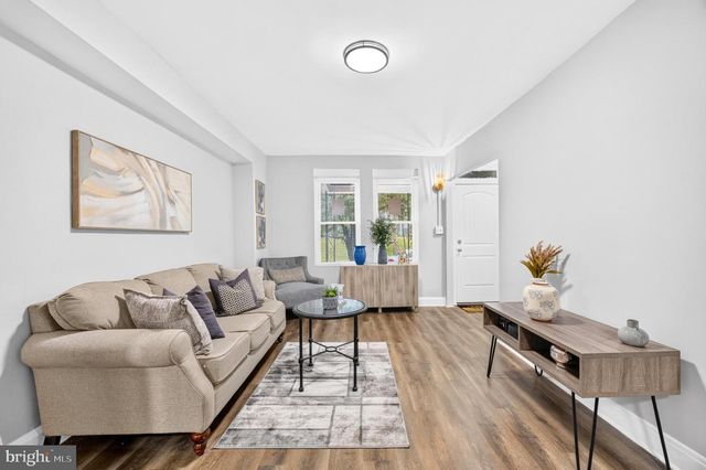 2726 ELLICOTT DRWY, Baltimore, MD 21216