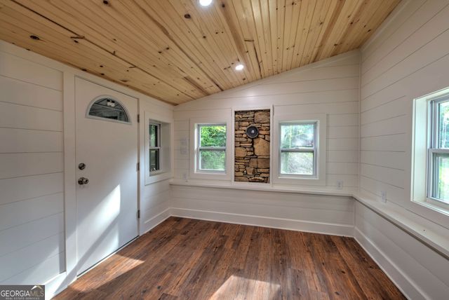 56 Hawthorn Lane, Clayton, GA 30525