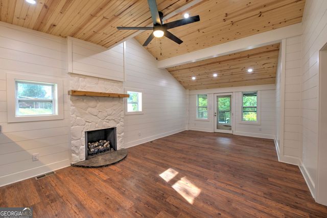 56 Hawthorn Lane, Clayton, GA 30525