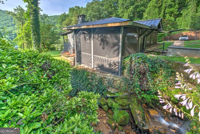 56 Hawthorn Lane, Clayton, GA 30525