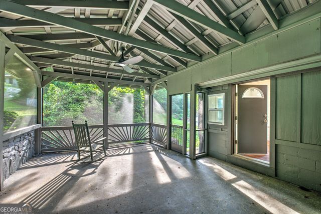 56 Hawthorn Lane, Clayton, GA 30525