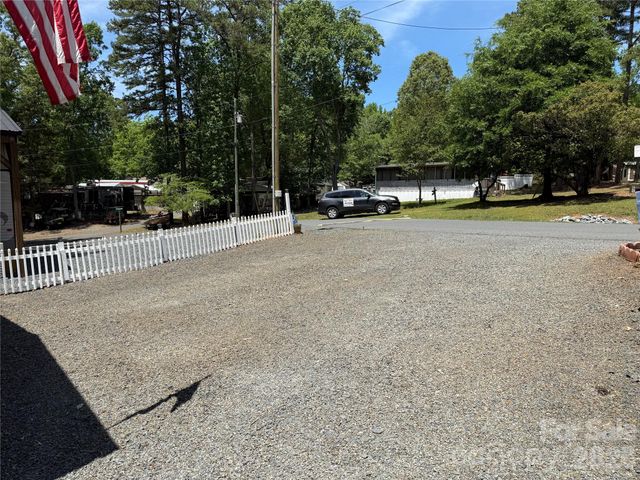 126 Canyon Loop F203, Mount Gilead, NC 27306
