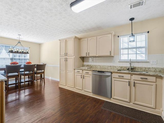 3390 Imperial Hill Drive, Snellville, GA 30039