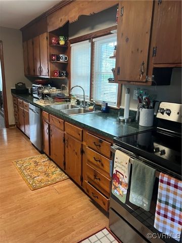 5810 Charles City Rd, Sandston, VA 23231