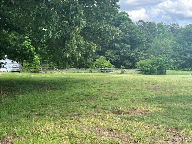 5810 Charles City Rd, Sandston, VA 23231