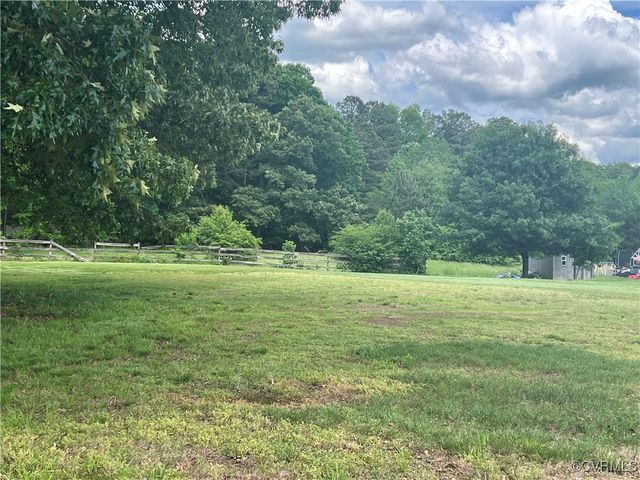 5810 Charles City Rd, Sandston, VA 23231